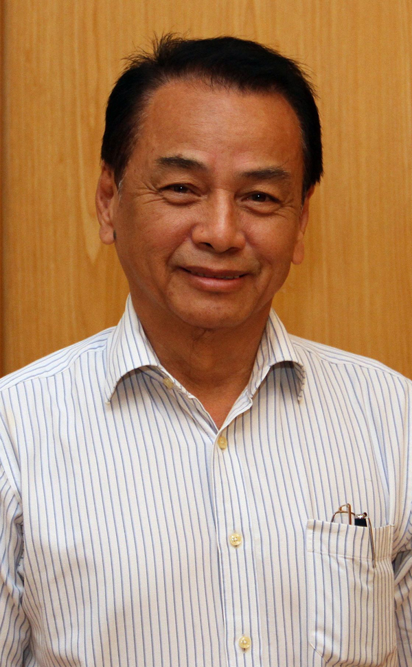 蔡文玉盼政府 擬定良策刺激經濟